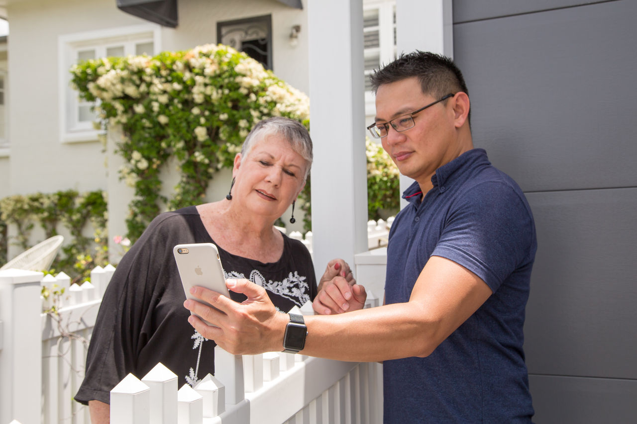 Neighbours talking