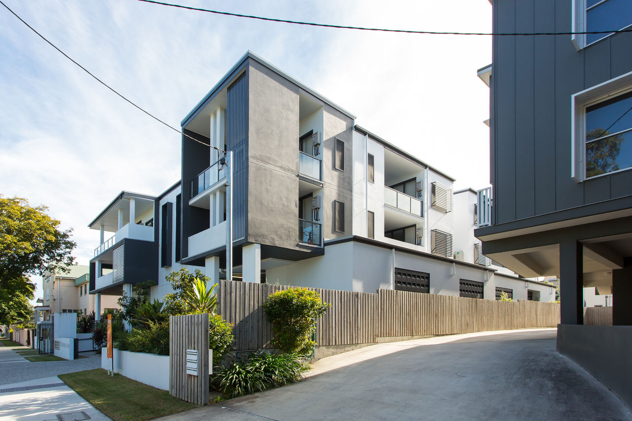 Moedern 3-story unit complex on Norman Avenue, Norman Park.
