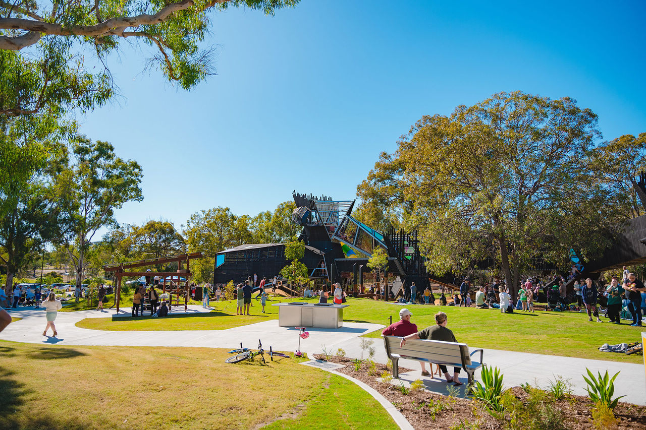Bradbury Park, Kedron