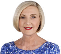 Portrait of Councillor Tracy Davis looking at camera.