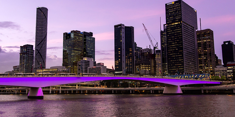 Victoria Bridge purple light up