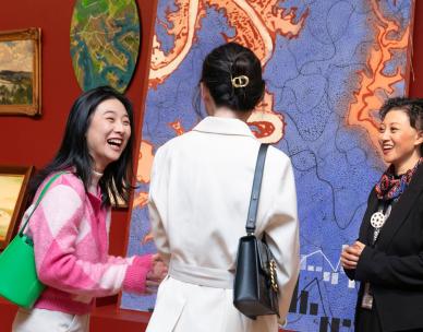 Museum Highlights Tour in Mandarin