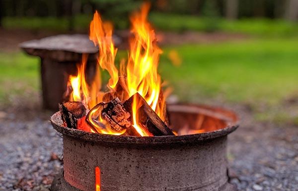 Backyard Burning Braziers And Fire, Is It Safe To Leave Fire Pit Burning Overnight